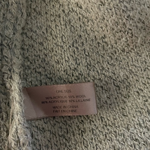 Look by M New York Cardigan Light Brown Sweater - Picture 6 of 7